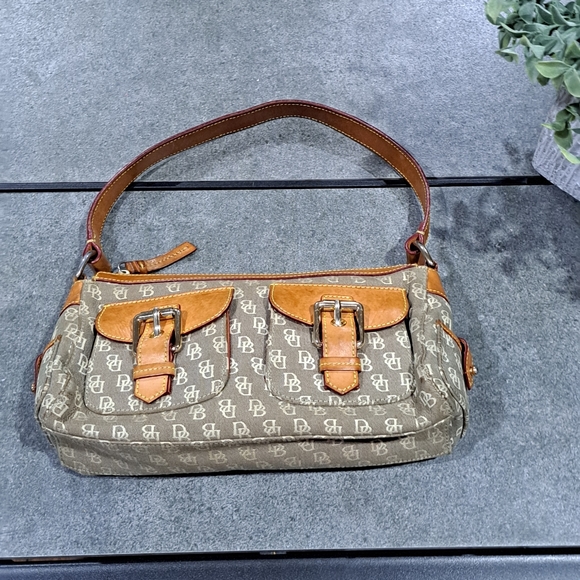 Dooney&Bourke Shoulder Bag - Picture 13 of 14